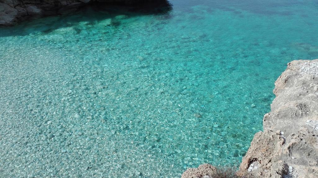 Casa Vacanza Tra Cielo E Mare กุสโตนาชี ภายนอก รูปภาพ