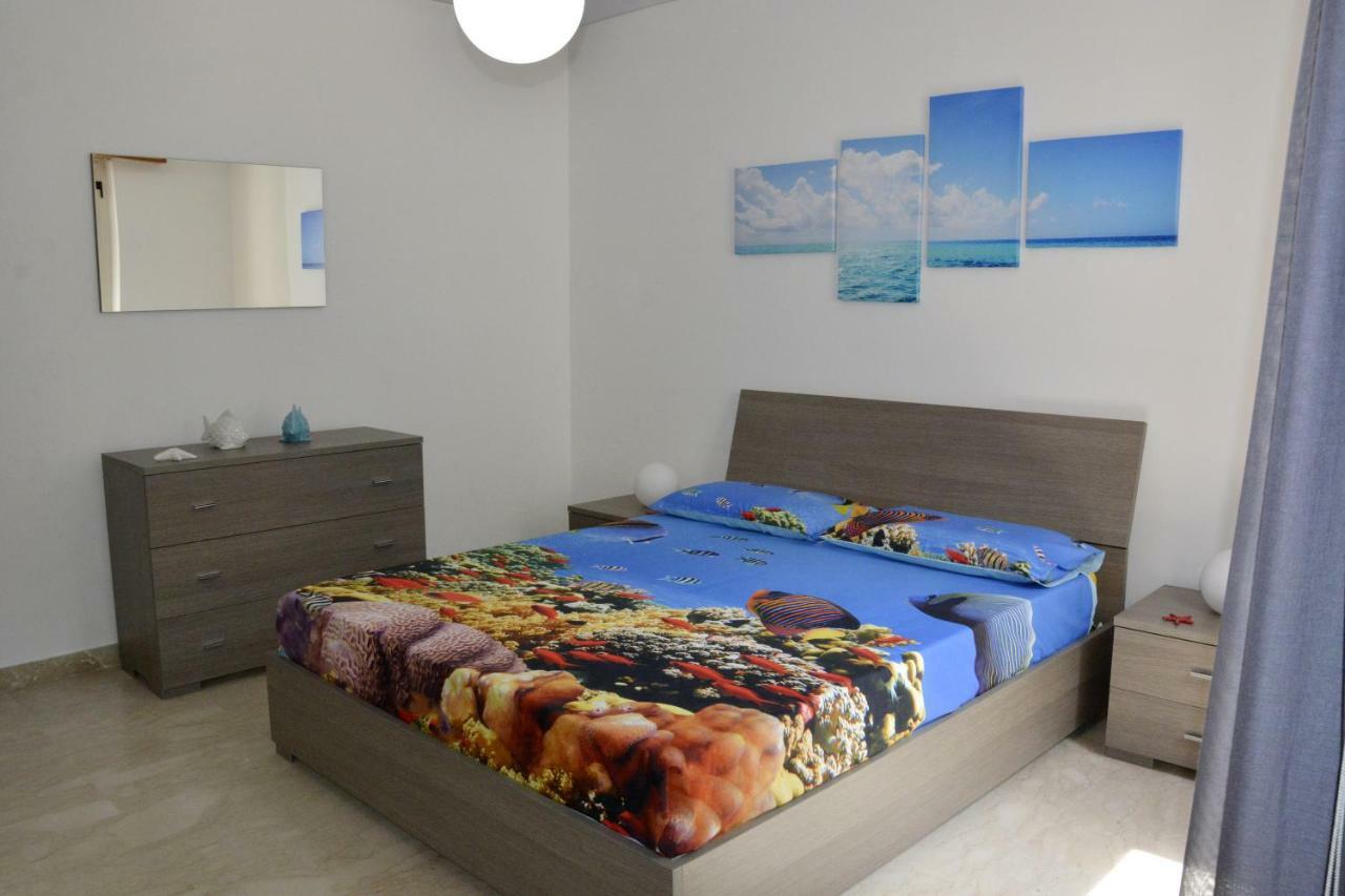 Casa Vacanza Tra Cielo E Mare กุสโตนาชี ภายนอก รูปภาพ