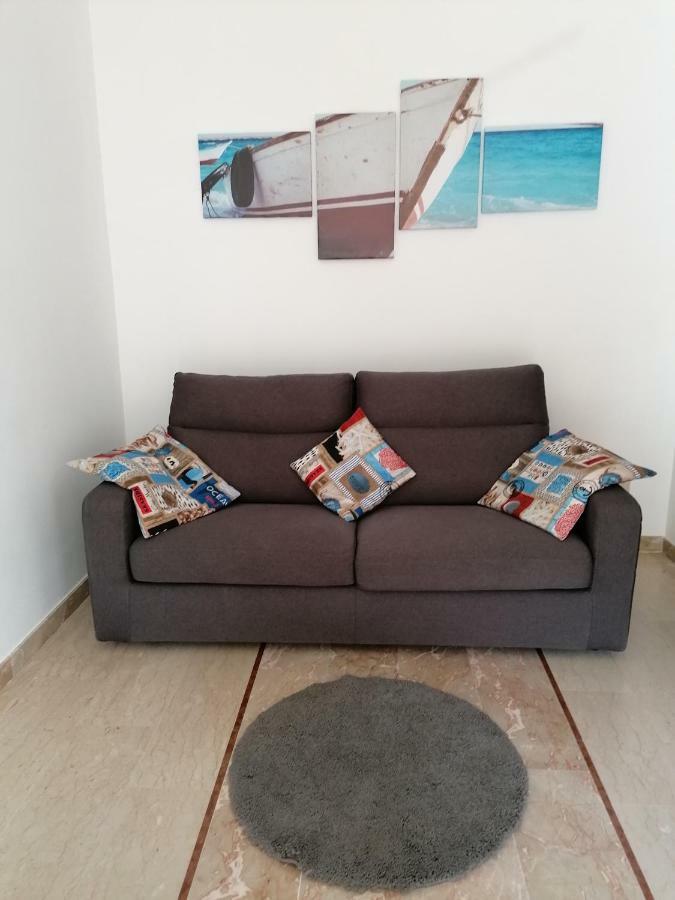 Casa Vacanza Tra Cielo E Mare กุสโตนาชี ภายนอก รูปภาพ